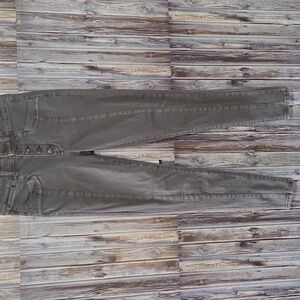American Eagle Outfitters High-Rise Skinny Jeans